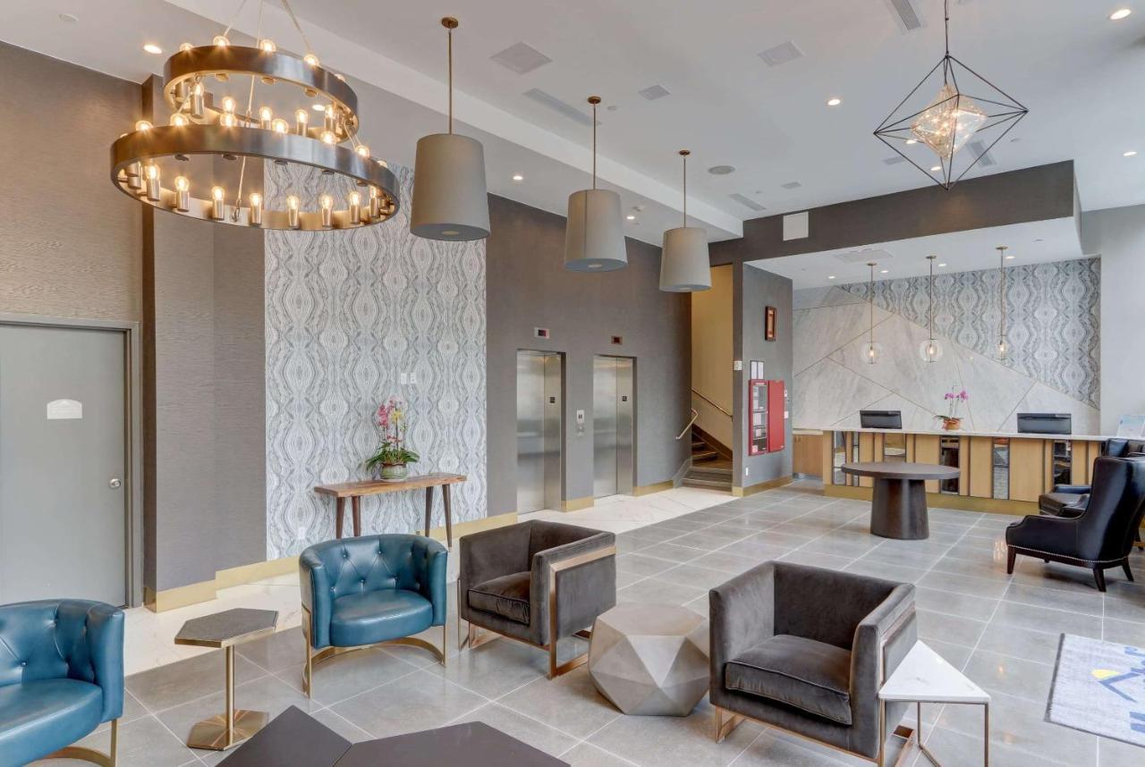 Microtel Inn By Wyndham Long Island City New York Dış mekan fotoğraf