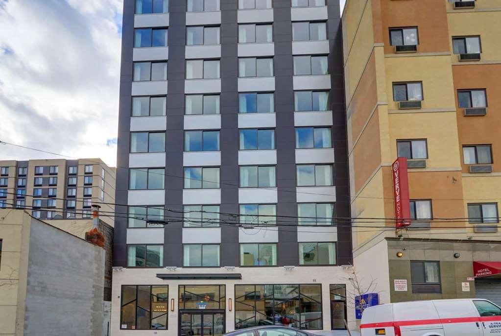 Microtel Inn By Wyndham Long Island City New York Dış mekan fotoğraf