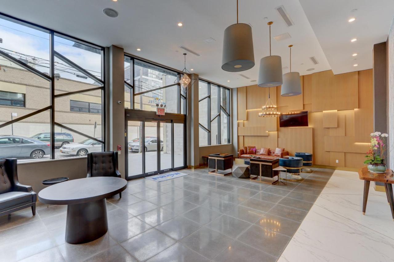 Microtel Inn By Wyndham Long Island City New York Dış mekan fotoğraf