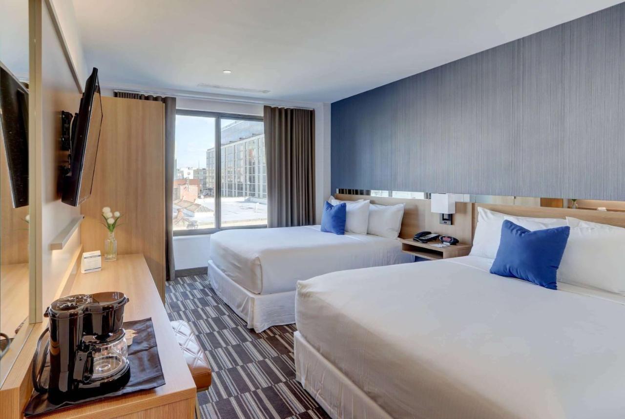 Microtel Inn By Wyndham Long Island City New York Dış mekan fotoğraf