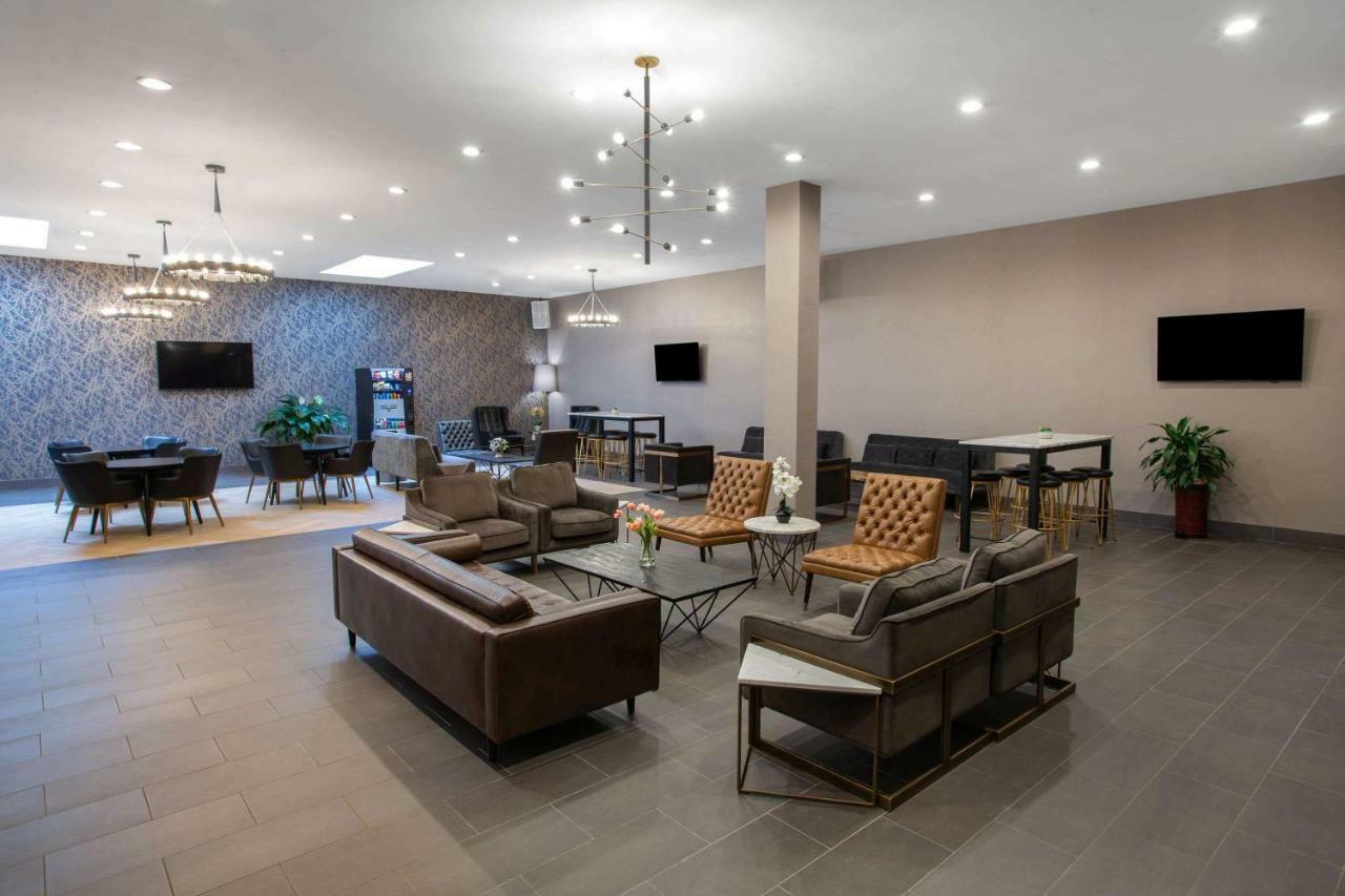 Microtel Inn By Wyndham Long Island City New York Dış mekan fotoğraf